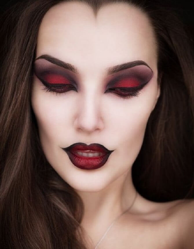Идеи невероятного макияжа на Хэллоуин 2023 с красивыми фото-примерами