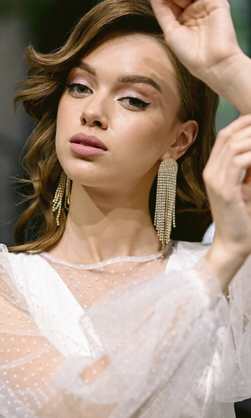 Сережки "Каскад Сяйва" Стрази 23515 Золотисті