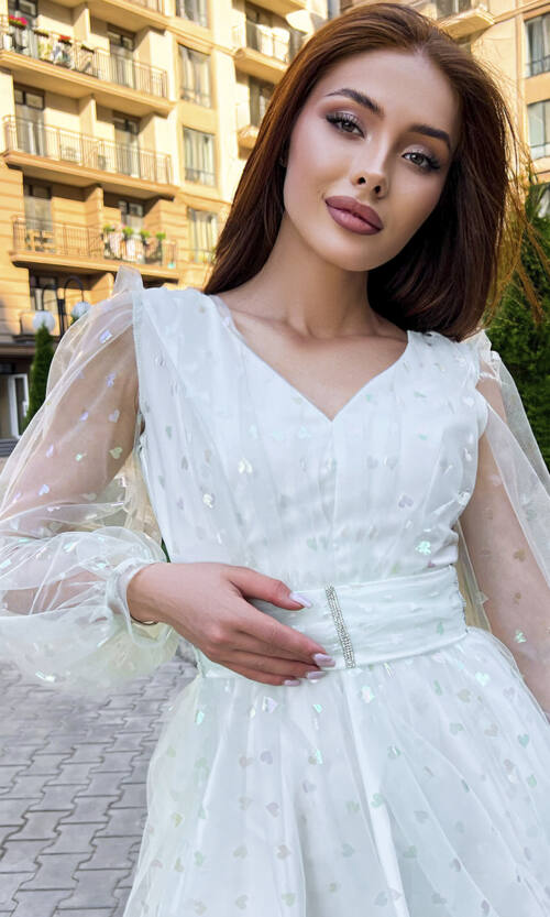 Коктейльна Сукня Сітка Сердечки 23045 Молочна