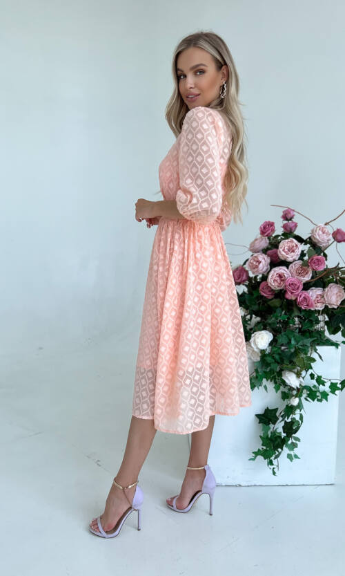 Коктейльна Сукня "Elegant Charm" 22024 Персикова