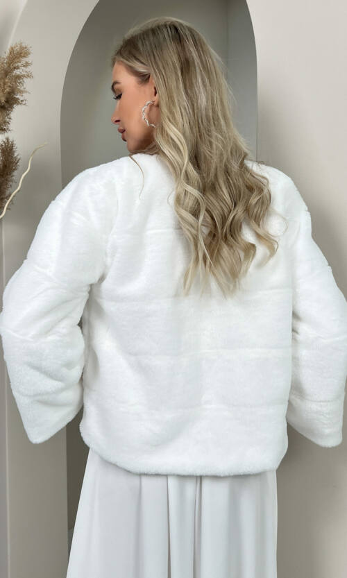 Елегантна Еко Шубка "Мороз" 20200 Молочна