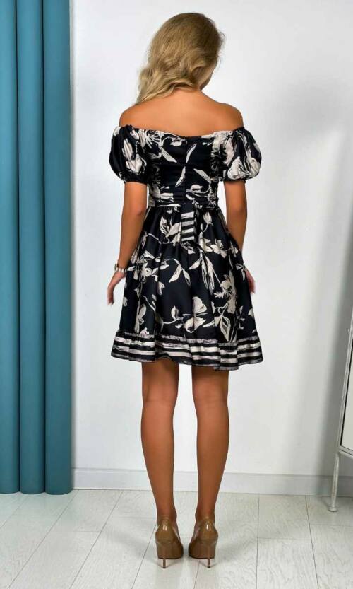 Літня Сукня Атлас Смужка 24044 Чорна