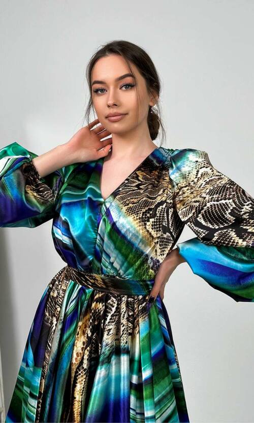 Атласна Коктейльна Сукня Міні 24021 Зелена