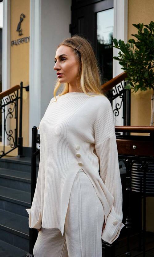 Брючный Костюм Вязаный Оверсайз 24506 Молочный