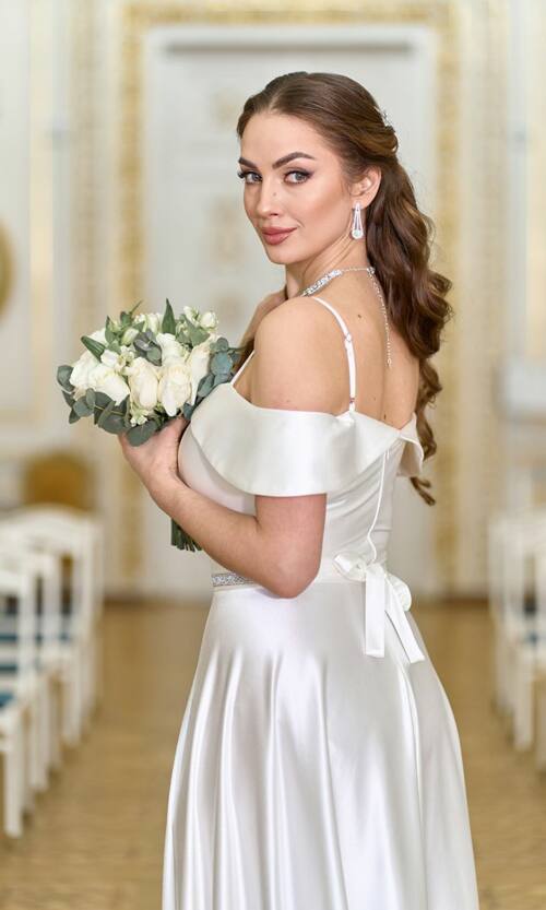 Вечернее платье Открытые Плечи Макси 25002 Молочное