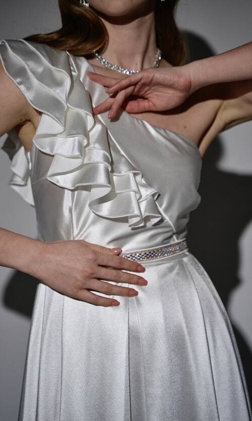 Вечірня Сукня Асиметрія Максі 25004 Молочна