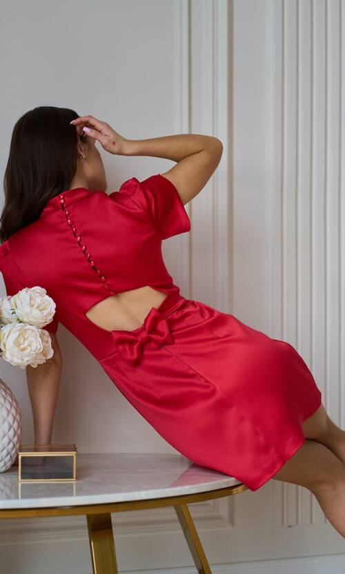 Коктейльна Сукня Міні Атласна з Гудзиками 25025 Червона