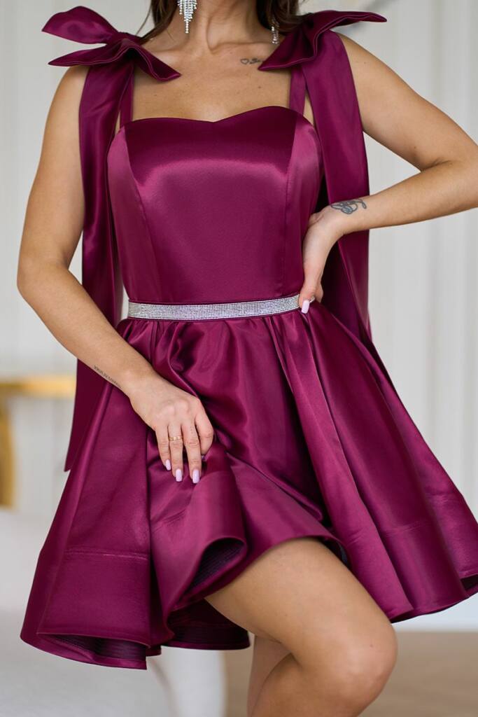 Платья с бантами на выпускной 2026 года Бордовая