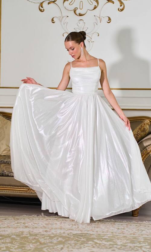 Вечернее Платье на Тонких Бретелях с Драпировкой 25042 Молочное