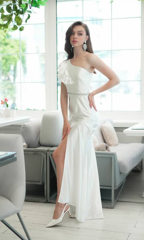 Вечірня Сукня Асиметрична з Рюшами 25003 Молочна