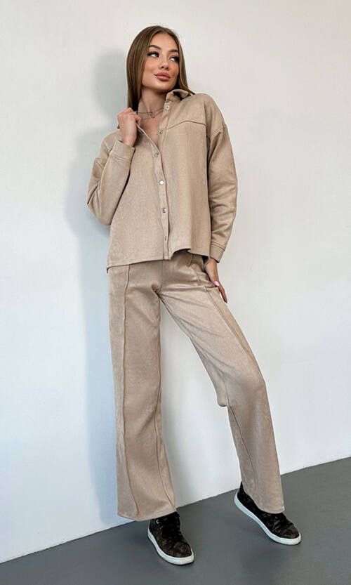 Брючний замшевий  костюм кнопки 23080 Бежевий