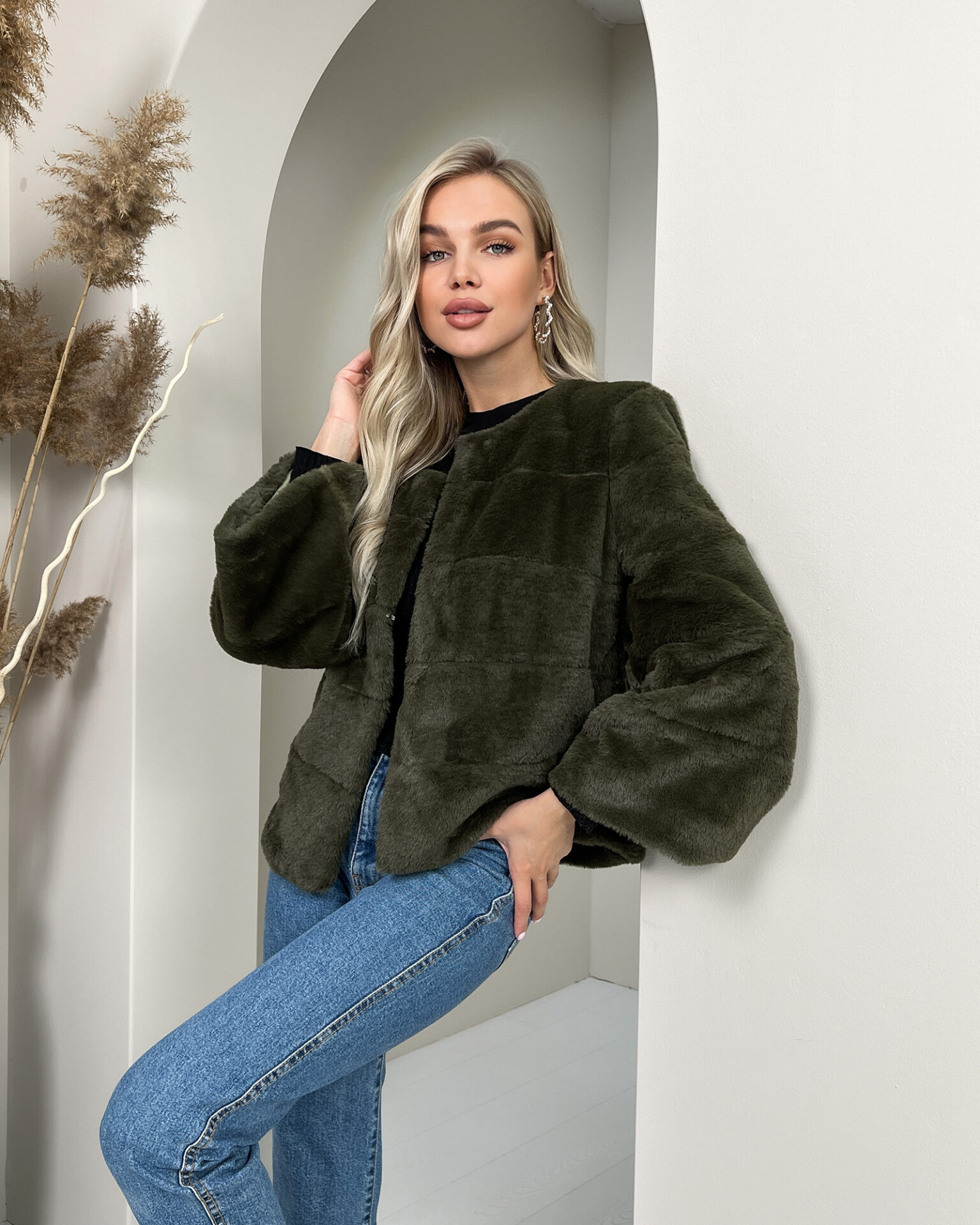 Елегантна Еко Шубка "Мороз" 20200 Хакі Елегантна Еко Шубка "Мороз" 20200 Хакі