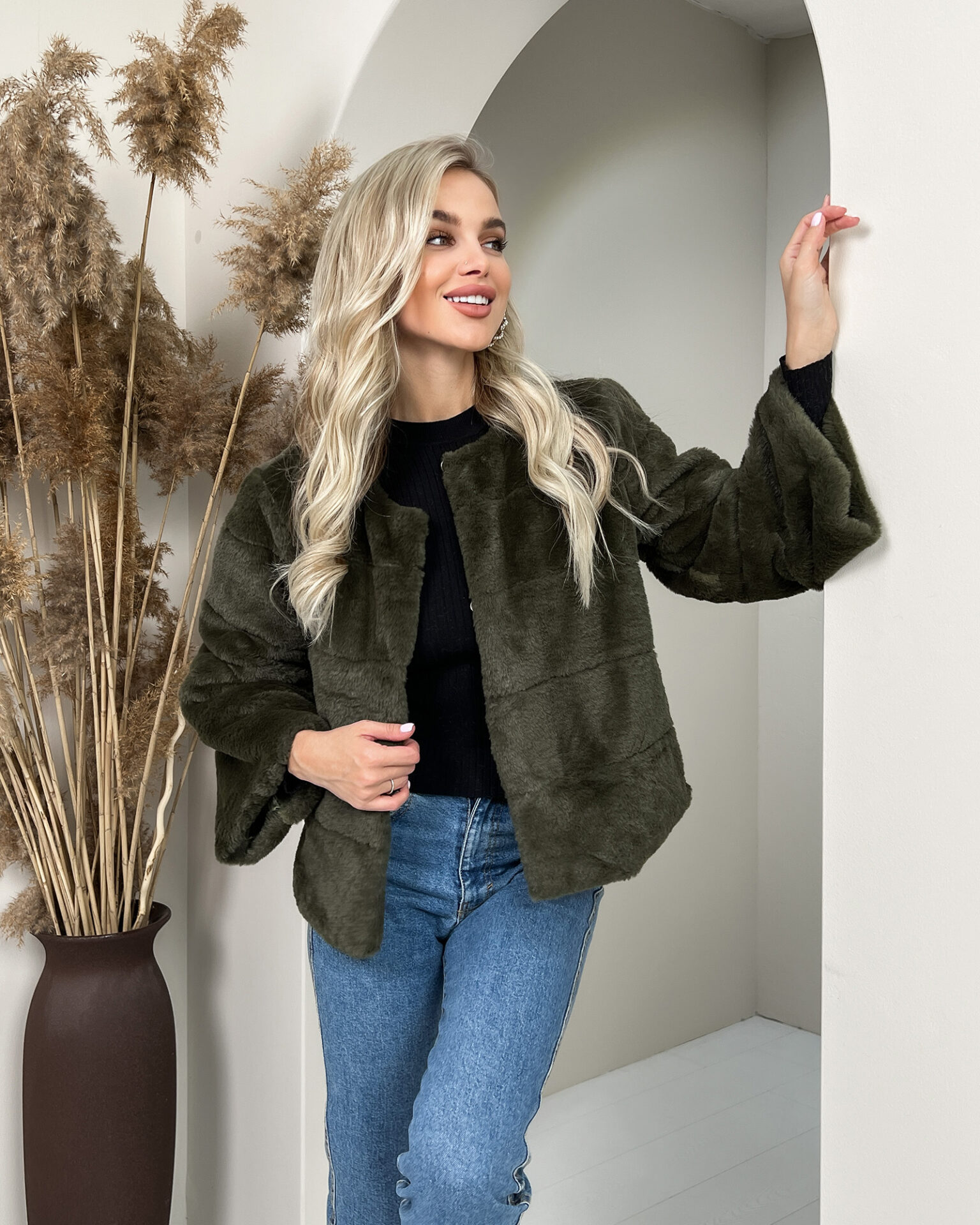 Елегантна Еко Шубка “Мороз” 20200 Хакі Елегантна Еко Шубка "Мороз" 20200 Хакі