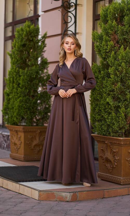 Вечірня сукня атлас на запах 25087 Коричнева