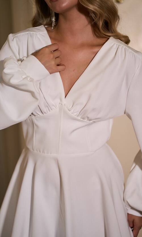 Коктейльна сукня міні з довгим рукавом 25074 Молочна