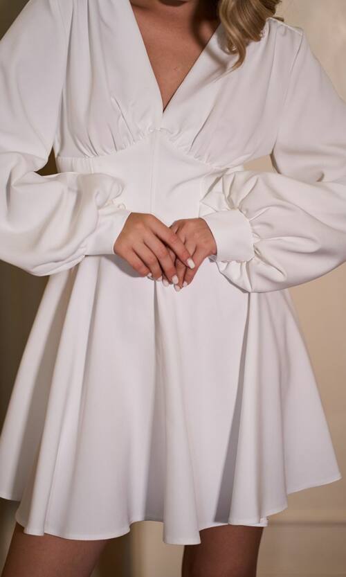 Коктейльна сукня міні з довгим рукавом 25074 Молочна