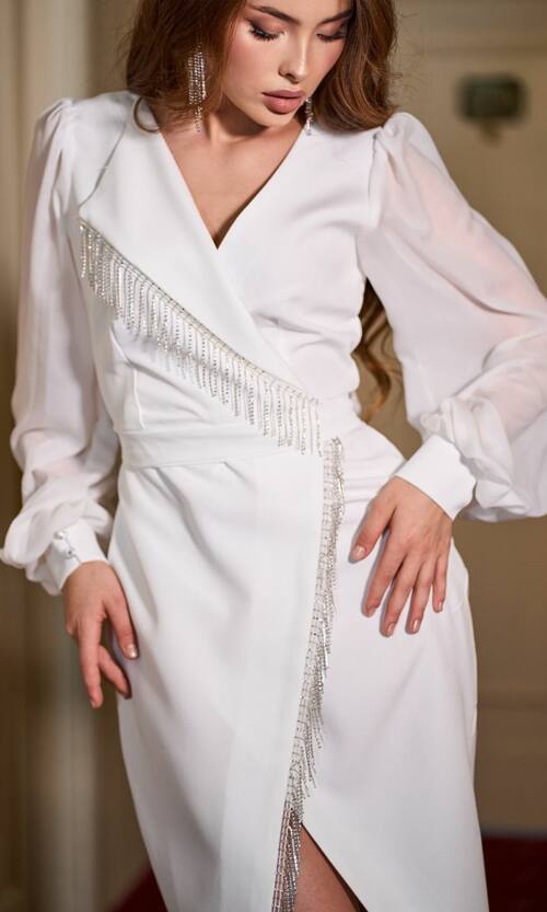 Коктейльное платье бахрома со стразами 25075 Молочное