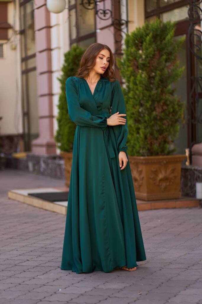 Платья создают праздник вдохновения новогодних образов