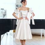 Корсетна сукня з бантами на плечах 26004 Молочна