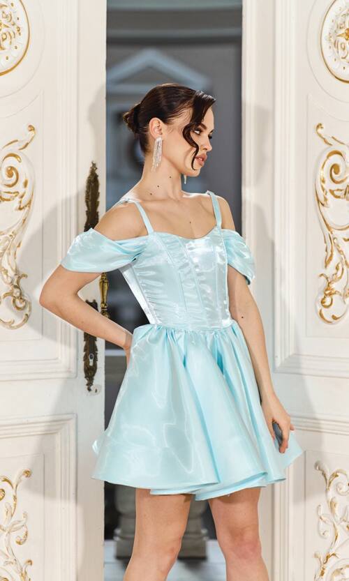 Коктейльна корсетна сукня з ефектом рідкого глянцю 26002 Блакитна