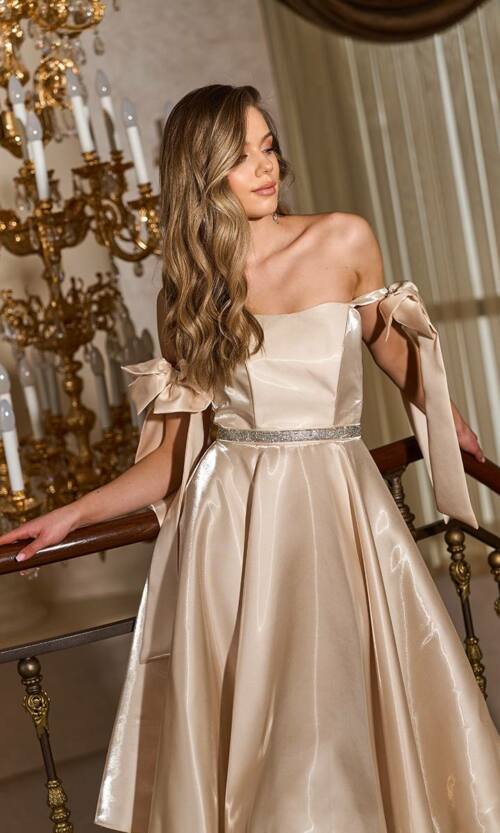 Корсетна сукня з бантами на плечах 26004 Кремова