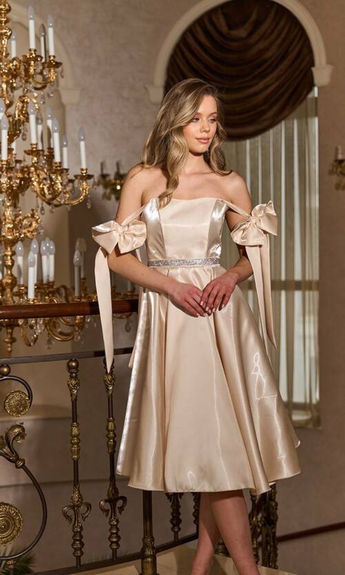 Корсетна сукня з бантами на плечах 26004 Кремова