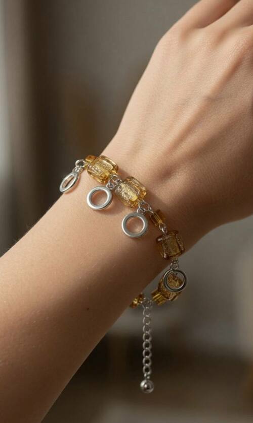 Жіночий браслет з підвісками у золотих відтінках 26502 Сріблястий