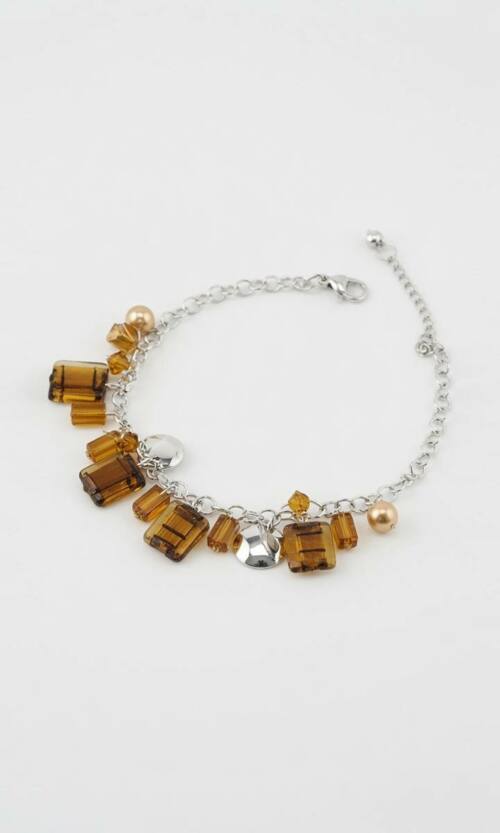 Жіночий браслет з підвісками у бурштинових відтінках 26501 Сріблястий