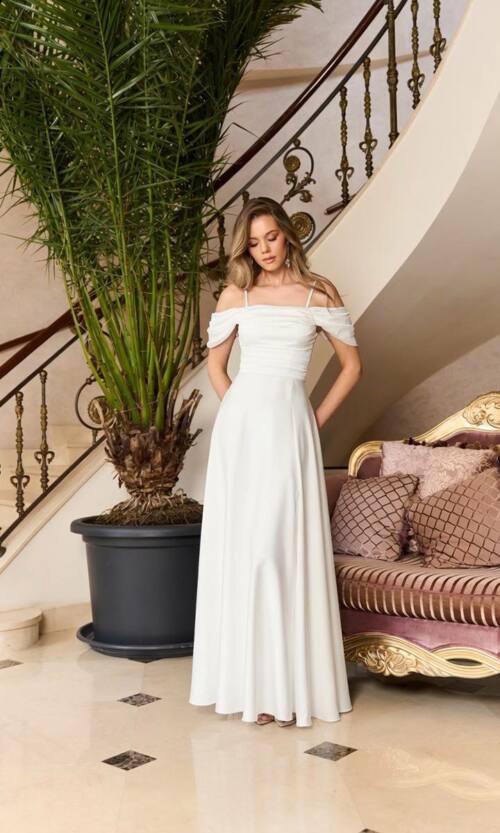 Вечірня сукня максі з драпірованим ліфом 26015 Молочна